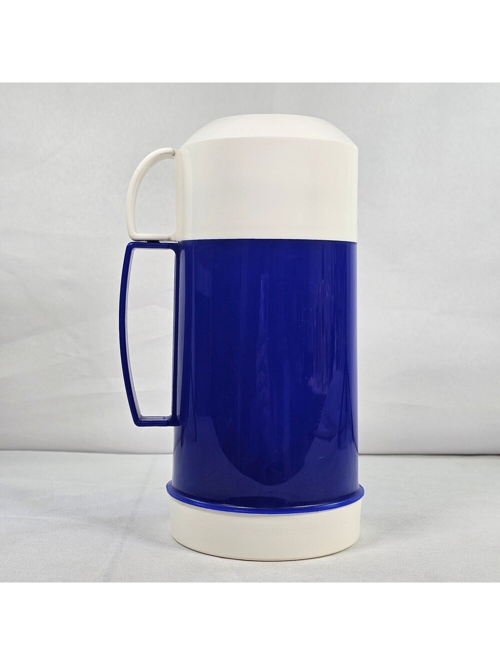 Thermos Vintage Blue White Insulated Beverage Carafe Vacuum Flask with Cup Lid